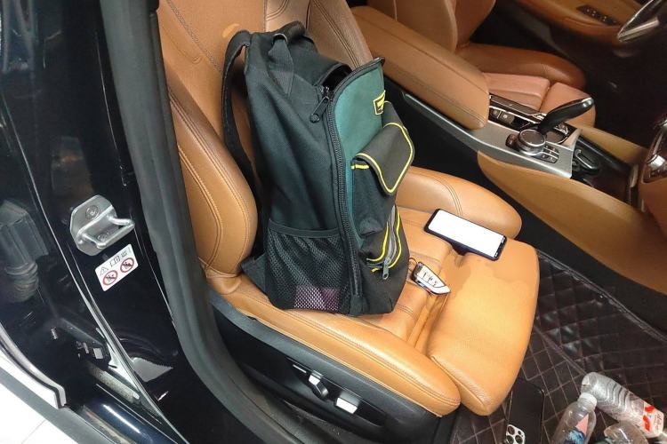 Used BMW 5 Series 2018 525i M Sport Package Right Front Seat