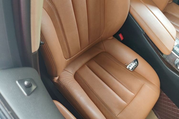 Used BMW 5 Series 2018 528Li Launch Special Edition Right Front Seat