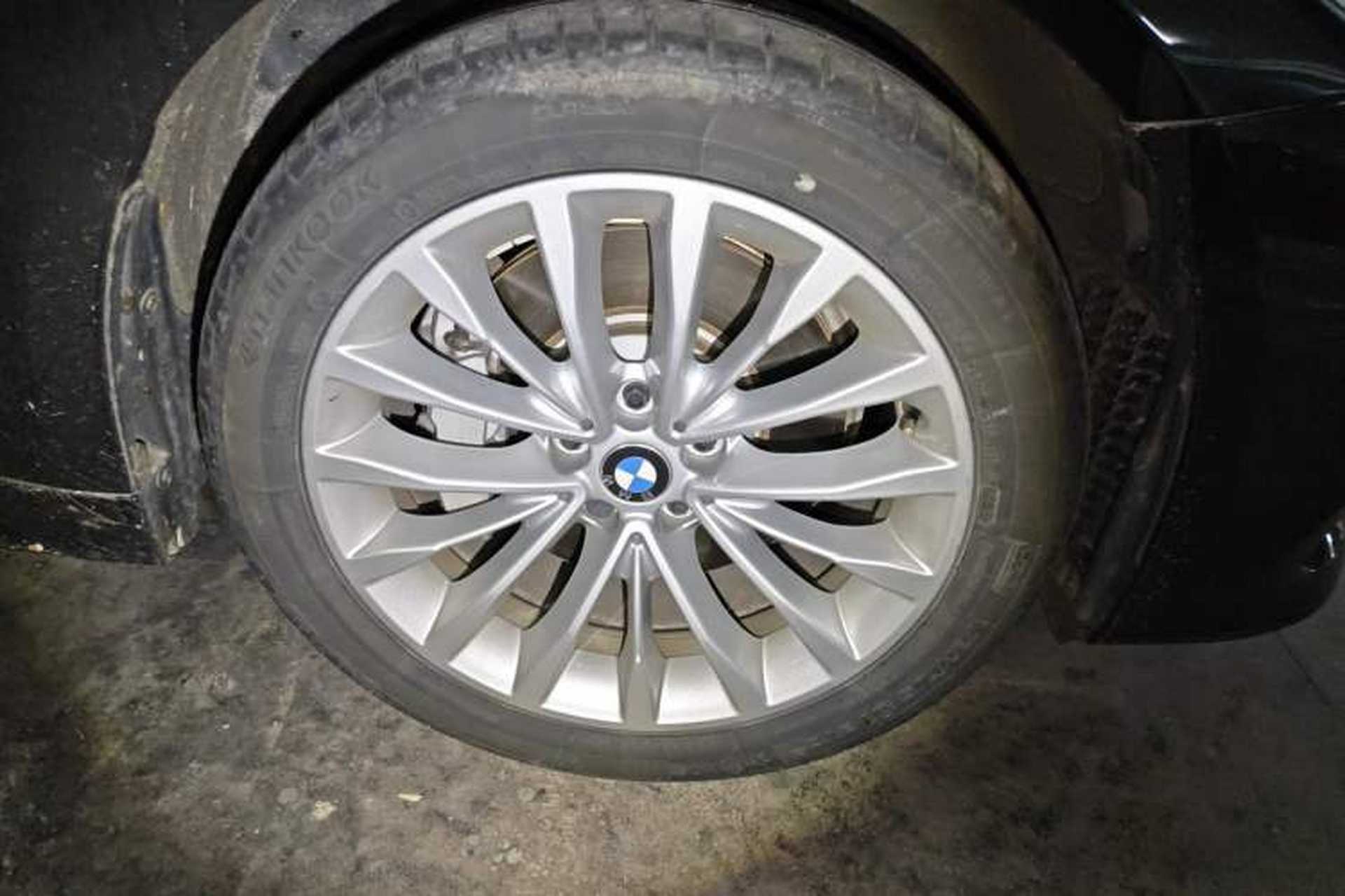Used BMW 5 Series 2018 530Li Leading Edition Luxury Package Right Front Wheel Hub