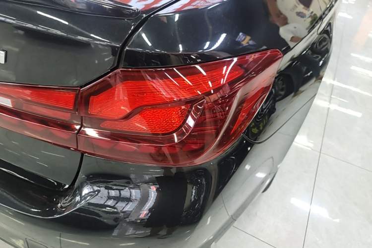 Used BMW 5 Series 2018 525Li Luxury Package Right Rear Taillight