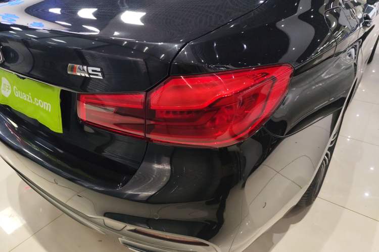 Used BMW 5 Series 2018 530Li Leading Model M Sport Package Right Rear Taillight