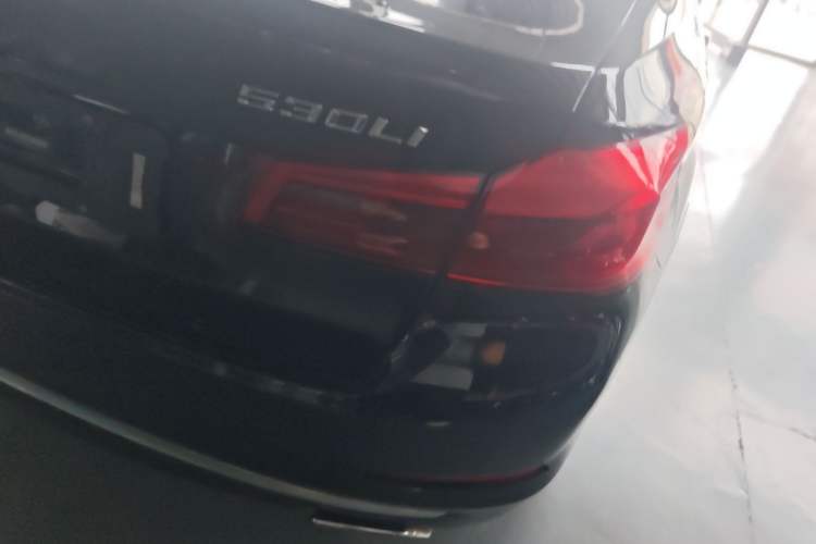Used BMW 5 Series 2018 Revised Version 530Li Leading Edition Luxury Package Right Rear Taillight