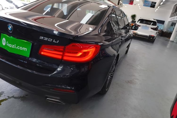 Used BMW 5 Series 2018 530Li Leading Model M Sport Package Right Rear Taillight