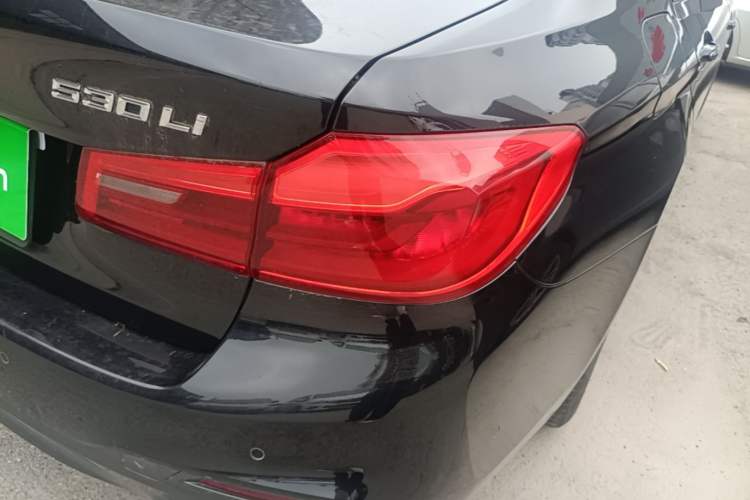 Used BMW 5 Series 2018 Restyled 530Li Leading Edition M Sport Package Right Rear Taillight