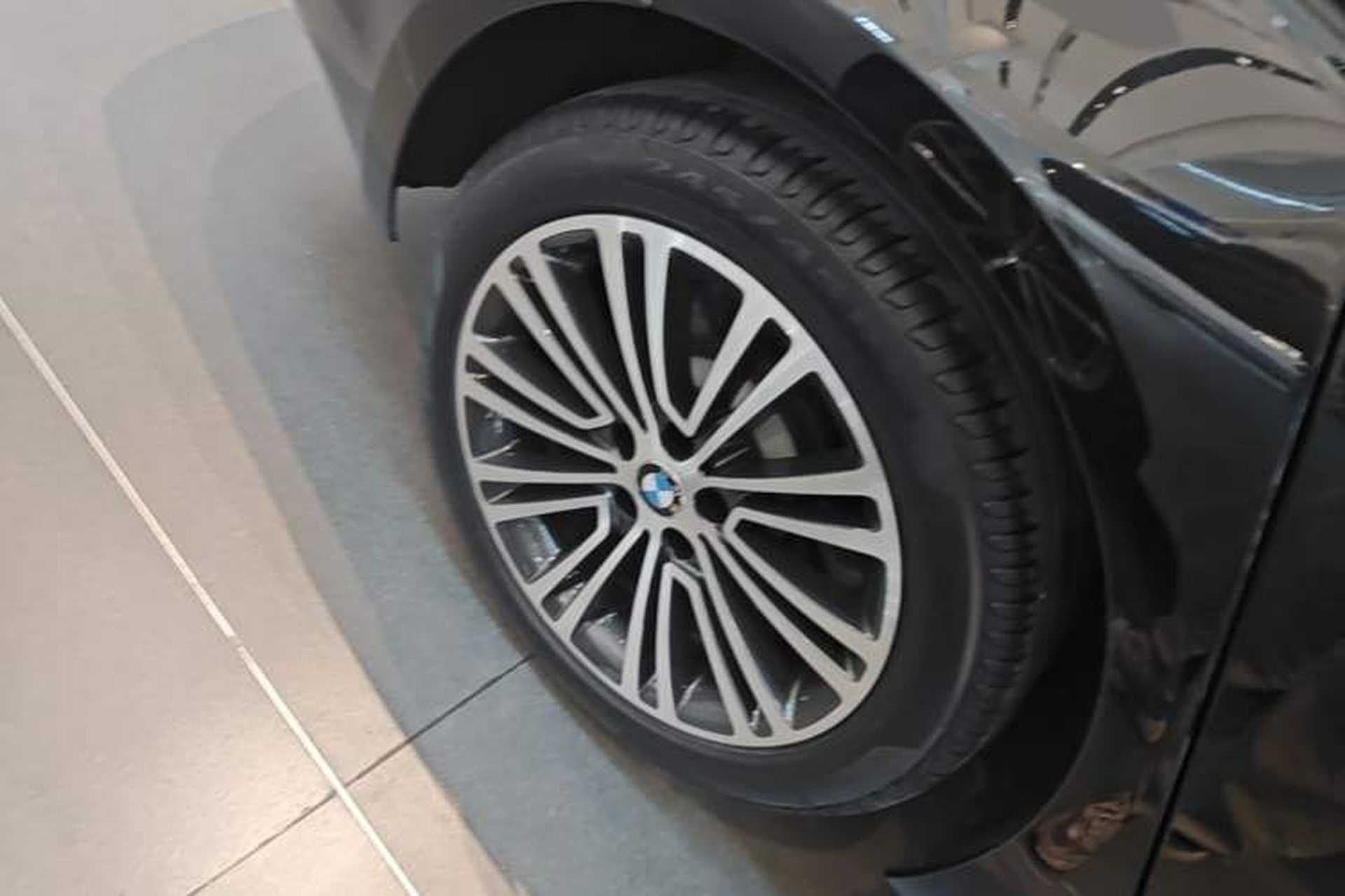 Used BMW 5 Series 2018 530Li Luxury Edition Premium Package Right Rear Wheel Hub