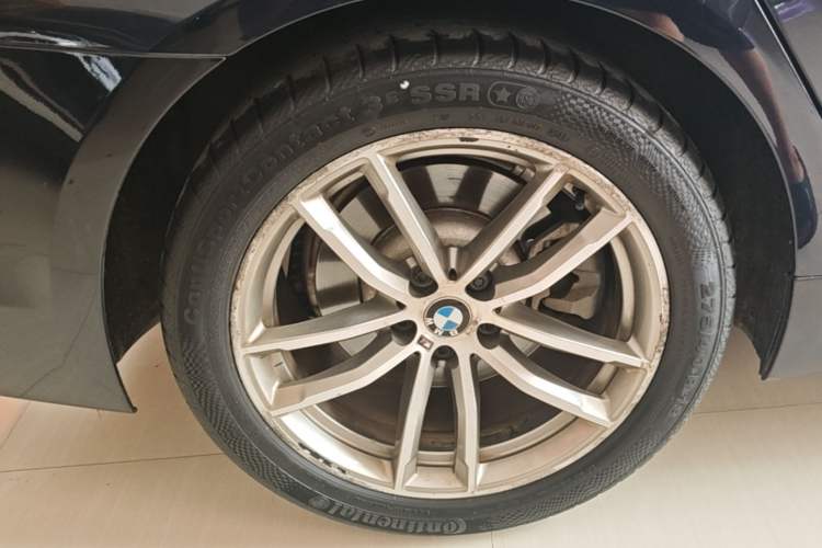 Used BMW 5 Series 2018 525i M Sport Package Right Rear Wheel Hub