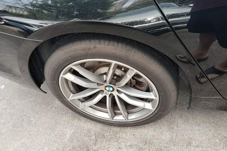 Used BMW 5 Series 2018 525Li M Sport Package Right Rear Wheel Hub