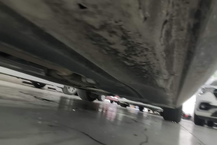 Used BMW 5 Series 2018 525Li M Sport Package Right Side Sill