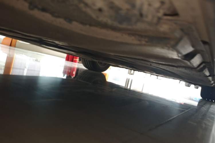 Used BMW 5 Series 2018 525i M Sport Package Right Side Sill
