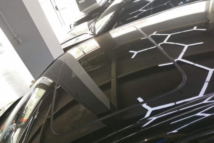 Used BMW 5 Series 2018 525Li M Sport Package Roof