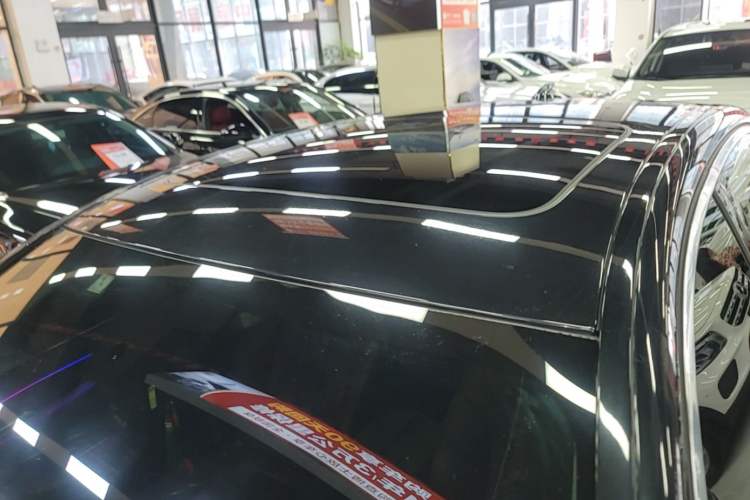 Used BMW 5 Series 2018 525Li Luxury Package Roof