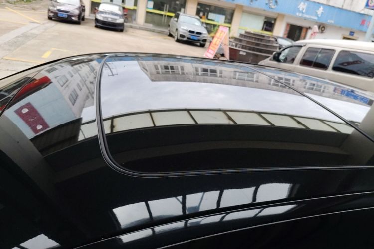 Used BMW 5 Series 2018 530Li Leading Model M Sport Package Roof