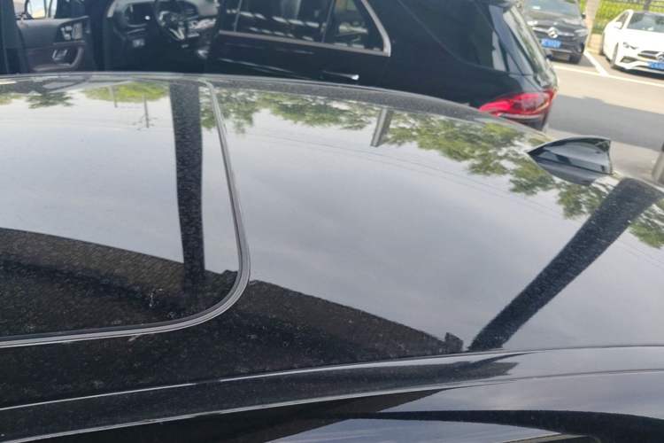 Used BMW 5 Series 2018 528Li Launch Special Edition Roof