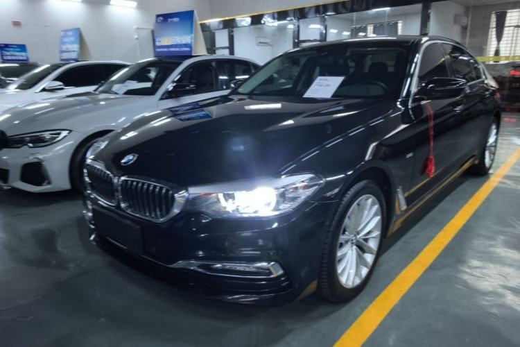 Used BMW 5 Series 2018 525Li Luxury Package Guazi used car, China used car export, Used car for sale, Used cars, Cheapest cars for sale