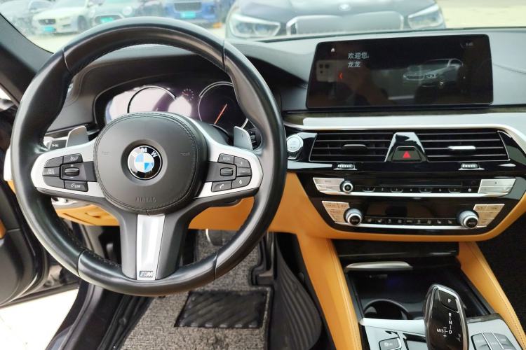 Used BMW 5 Series 2018 Facelifted 530Li xDrive M Sport Package Steering Wheel