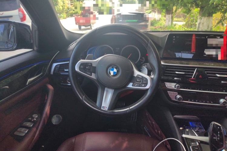 Used BMW 5 Series 2018 Restyled 530Li Leading Edition M Sport Package Steering Wheel
