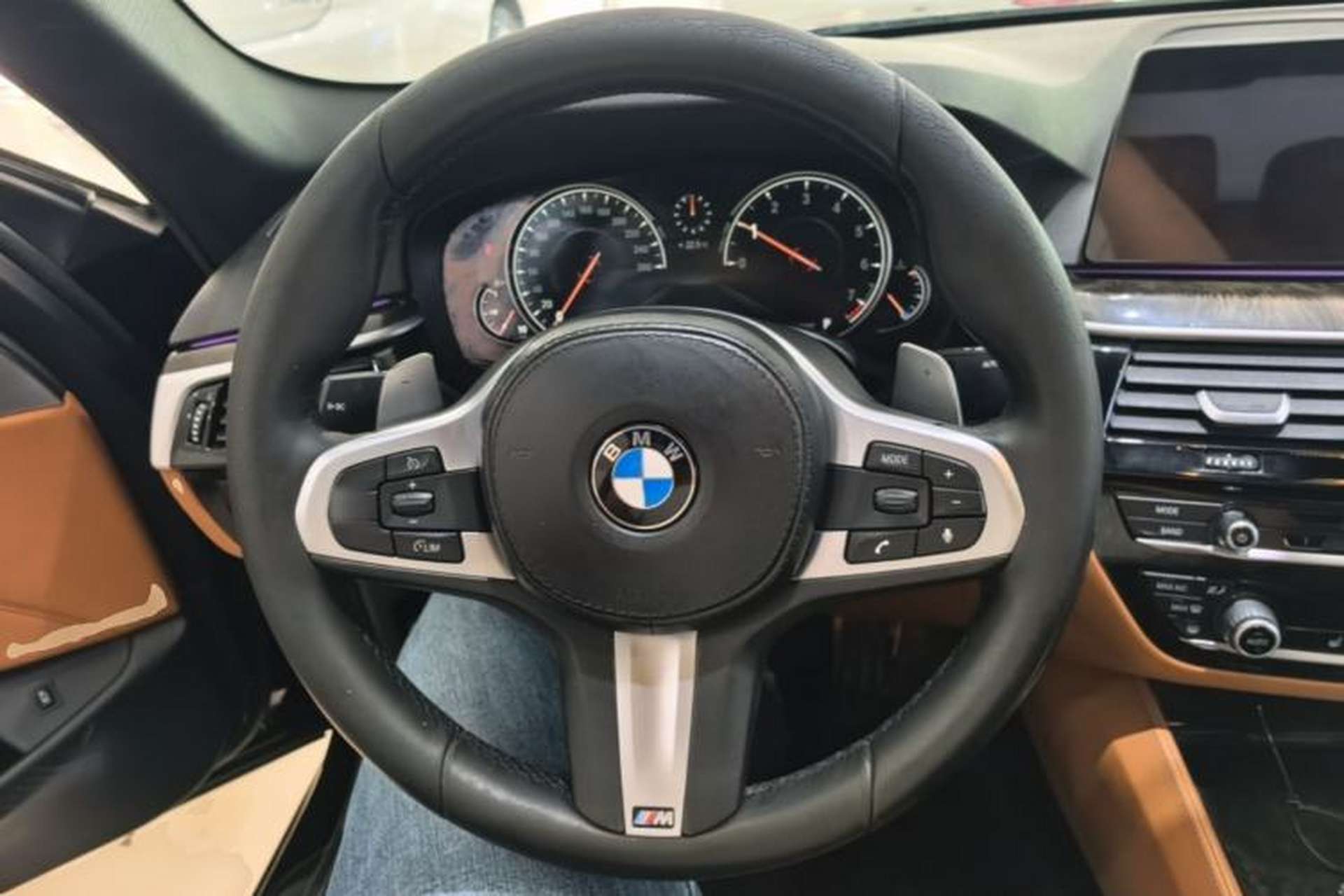 Used BMW 5 Series 2018 530Li Leading Model M Sport Package Steering Wheel
