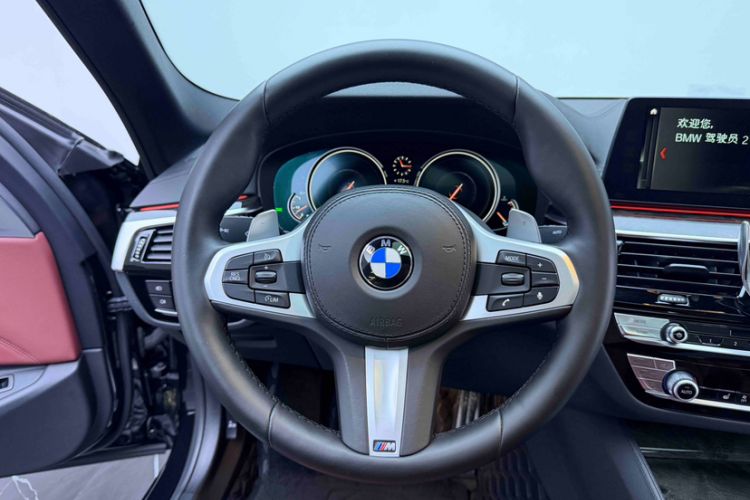 Used BMW 5 Series 2018 Facelifted 530Li xDrive M Sport Package Steering Wheel