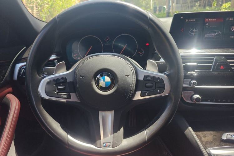 Used BMW 5 Series 2018 Restyled 530Li Leading Edition M Sport Package Steering Wheel