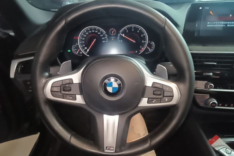 Used BMW 5 Series 2018 Facelifted 530Li xDrive M Sport Package Steering Wheel