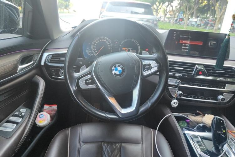 Used BMW 5 Series 2018 Facelifted 530Li xDrive Luxury Package Steering Wheel