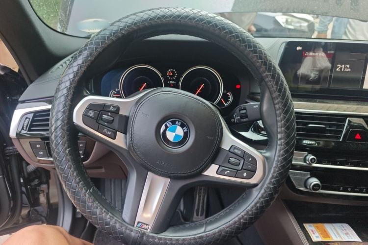 Used BMW 5 Series 2018 525Li M Sport Package Steering Wheel