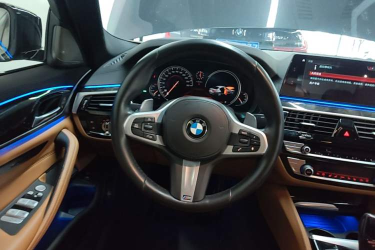 Used BMW 5 Series 2018 Restyled 530Li Luxury Edition M Sport Package Steering Wheel