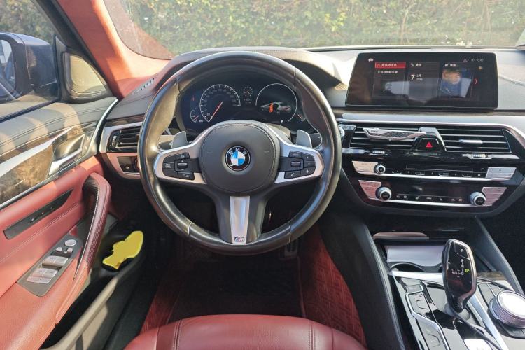Used BMW 5 Series 2018 Restyled 530Li Luxury Edition M Sport Package Steering Wheel