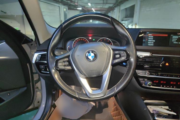 Used BMW 5 Series 2018 528Li Launch Special Edition Steering Wheel