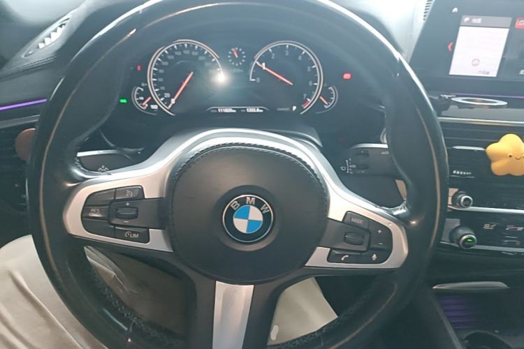 Used BMW 5 Series 2018 525Li M Sport Package Steering Wheel