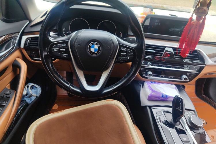 Used BMW 5 Series 2018 528Li Launch Special Edition Steering Wheel