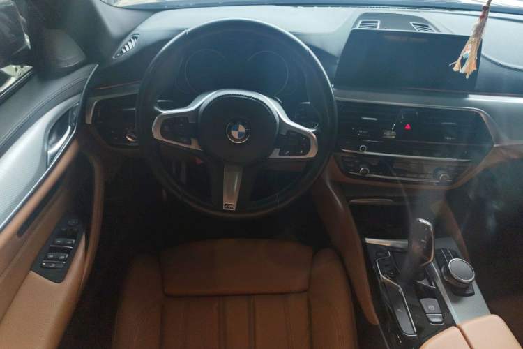 Used BMW 5 Series 2018 525i M Sport Package Steering Wheel