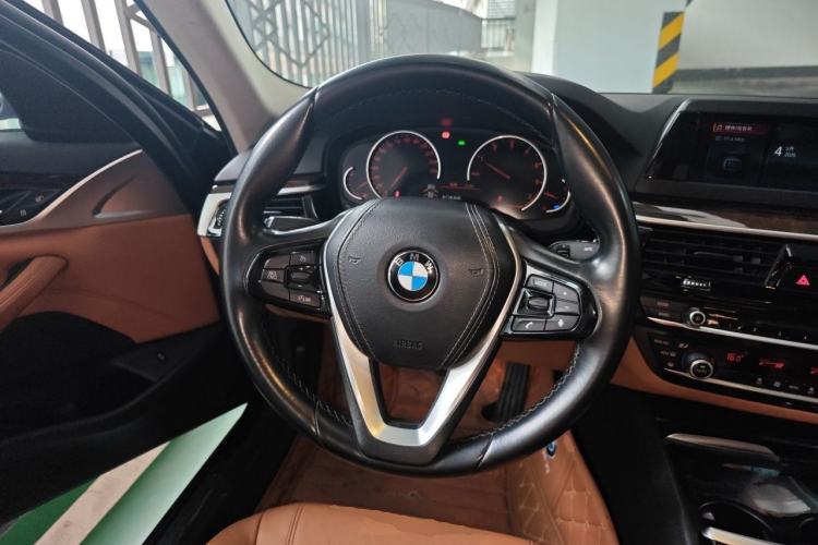Used BMW 5 Series 2018 528Li Launch Special Edition Steering Wheel