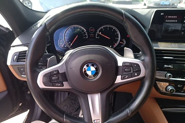 Used BMW 5 Series 2018 Restyled 530Li Leading Edition M Sport Package Steering Wheel