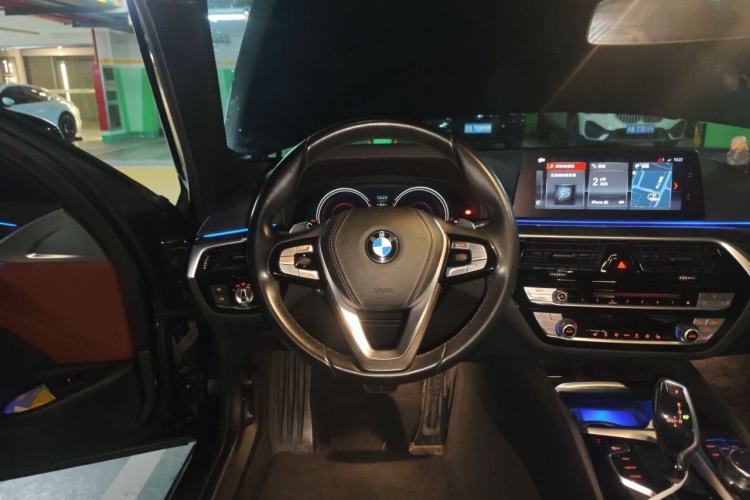Used BMW 5 Series 2018 Restyled 530Li Leading Edition M Sport Package Steering Wheel