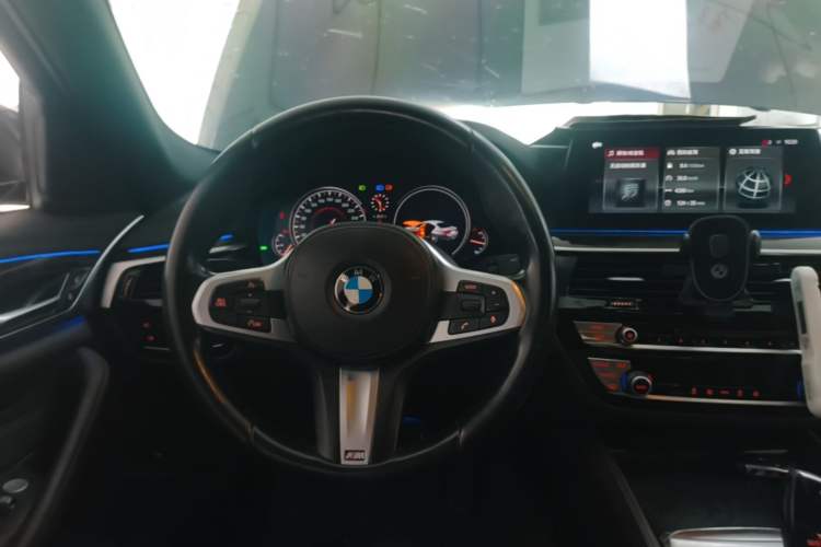 Used BMW 5 Series 2018 525Li M Sport Package Steering Wheel