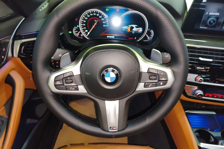 Used BMW 5 Series 2018 Restyled 530Li Luxury Edition M Sport Package Steering Wheel