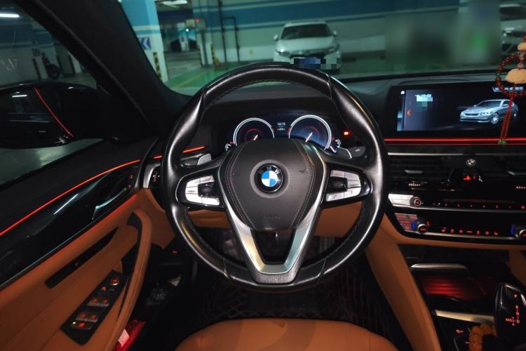 Used BMW 5 Series 2018 Restyled 530Li Leading Edition M Sport Package Steering Wheel