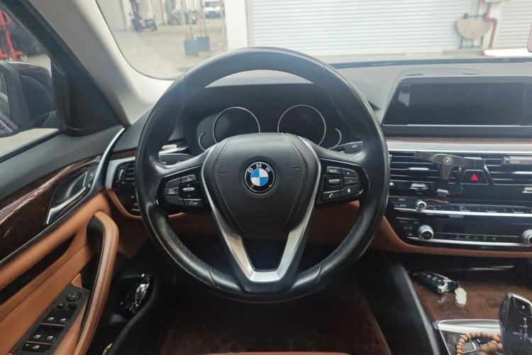 Used BMW 5 Series 2018 528Li Launch Special Edition Steering Wheel