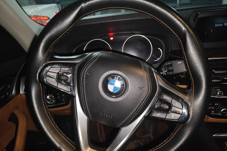 Used BMW 5 Series 2018 528Li Launch Special Edition Steering Wheel