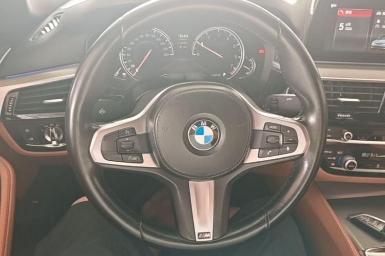 Used BMW 5 Series 2018 525i M Sport Package Steering Wheel