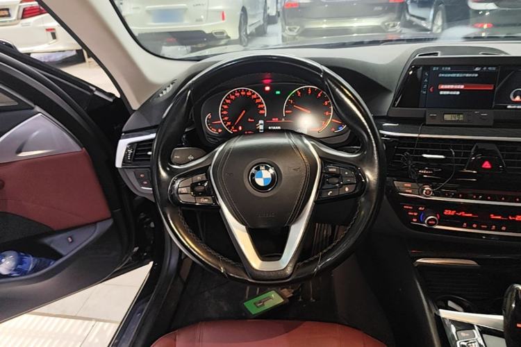 Used BMW 5 Series 2018 528Li Launch Special Edition Steering Wheel