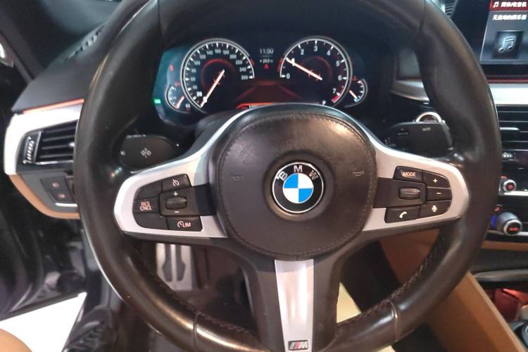 Used BMW 5 Series 2018 525i M Sport Package Steering Wheel