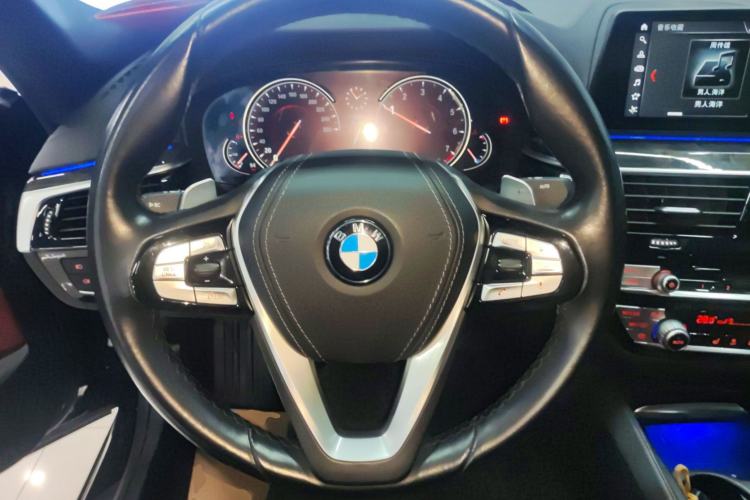 Used BMW 5 Series 2018 Restyled 530Li Leading Edition M Sport Package Steering Wheel