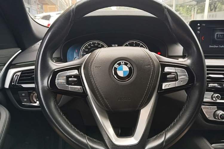 Used BMW 5 Series 2018 525Li M Sport Package Steering Wheel