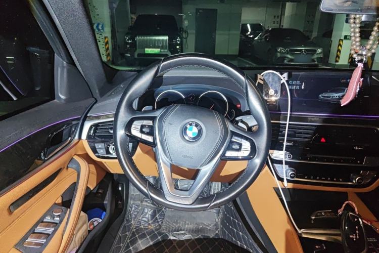 Used BMW 5 Series 2018 Restyled 530Li Leading Edition M Sport Package Steering Wheel
