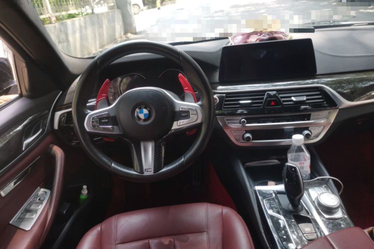 Used BMW 5 Series 2018 Facelifted 530Li xDrive M Sport Package Steering Wheel