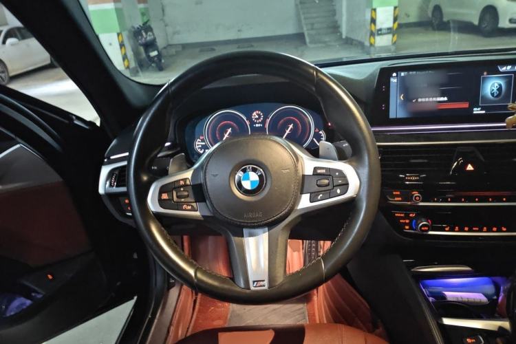 Used BMW 5 Series 2018 Restyled 530Li Leading Edition M Sport Package Steering Wheel