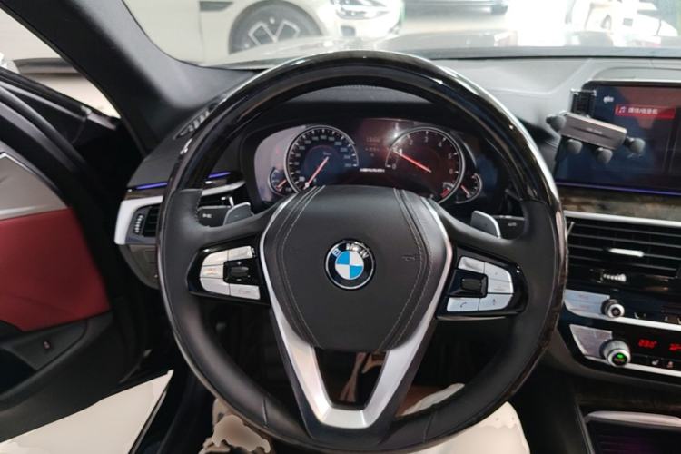 Used BMW 5 Series 2018 530Li Leading Model M Sport Package Steering Wheel