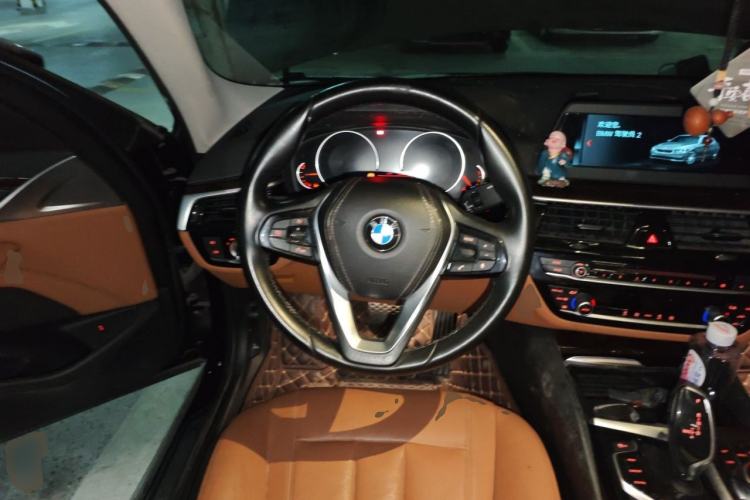 Used BMW 5 Series 2018 528Li Launch Special Edition Steering Wheel